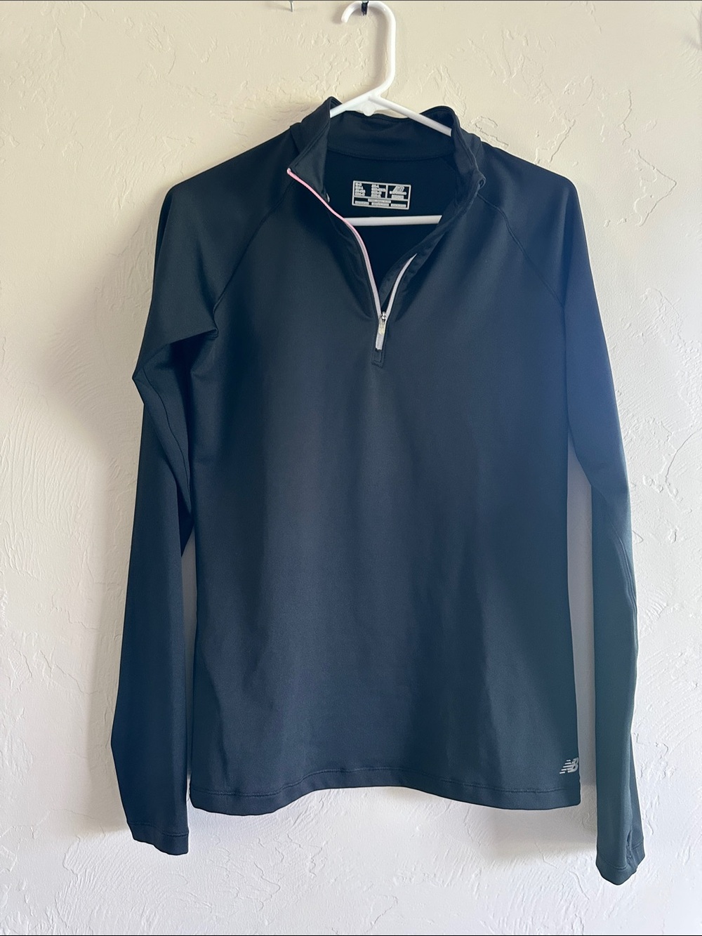 New Balance Black Long-Sleeve Quarter-Zip Pullover